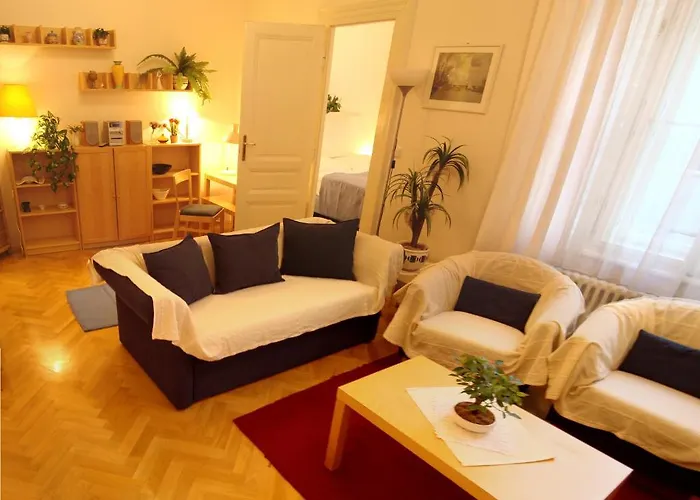 Charles Bridge Premium Aparthotel Praga