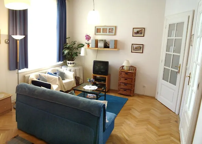 Charles Bridge Premium Aparthotel Praga