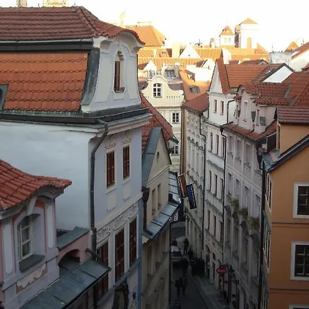 Charles Bridge Premium Residence Prag