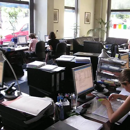 Charles Bridge Premium Apartahotel 4*