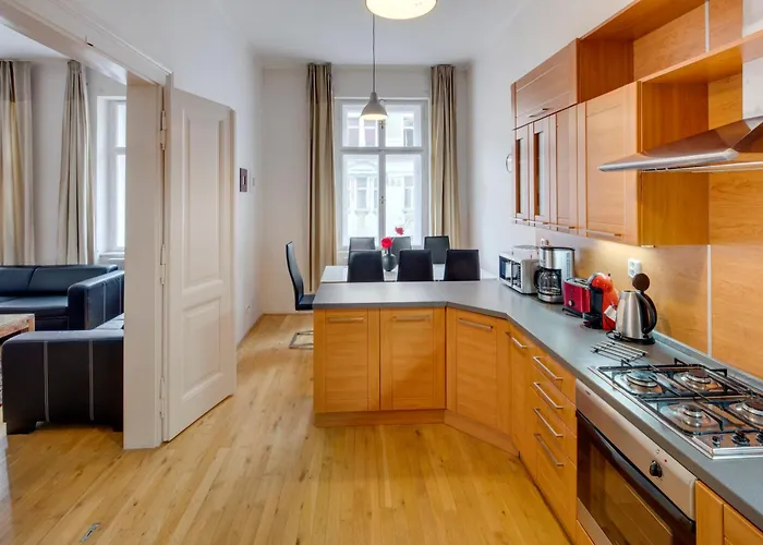Charles Bridge Premium Apartmanhotel Prága