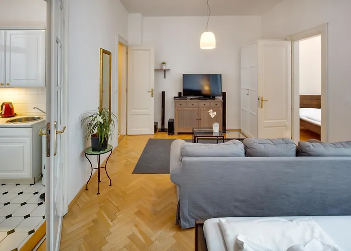 Charles Bridge Premium 4*