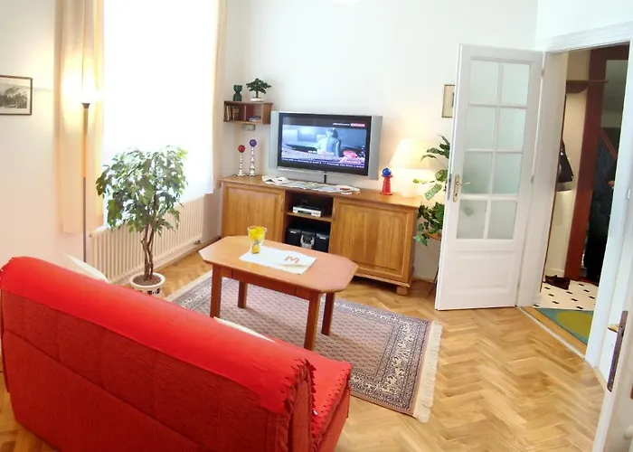 Charles Bridge Premium 4* פראג