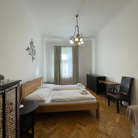 Charles Bridge Premium 4* Praag