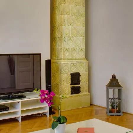 Charles Bridge Premium Aparthotel 4*