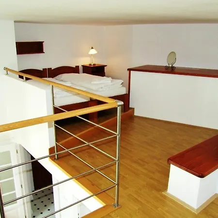 Charles Bridge Premium Residence Aparthotel
